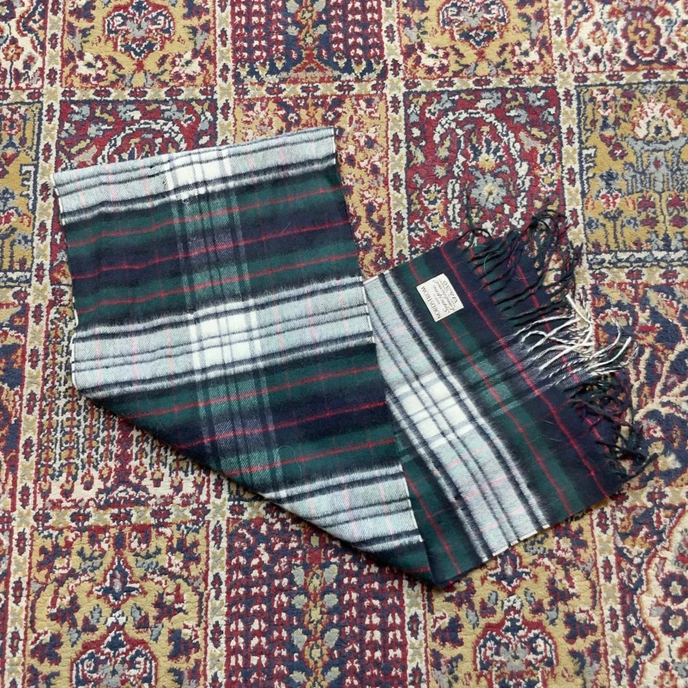 VTG 70s Nordstrom Superfine Lambswool Plaid Scarf Green Red Gray‎ Black Fringe